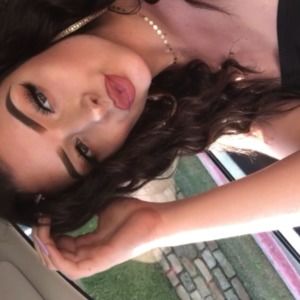 Meet your Posher, Andreea